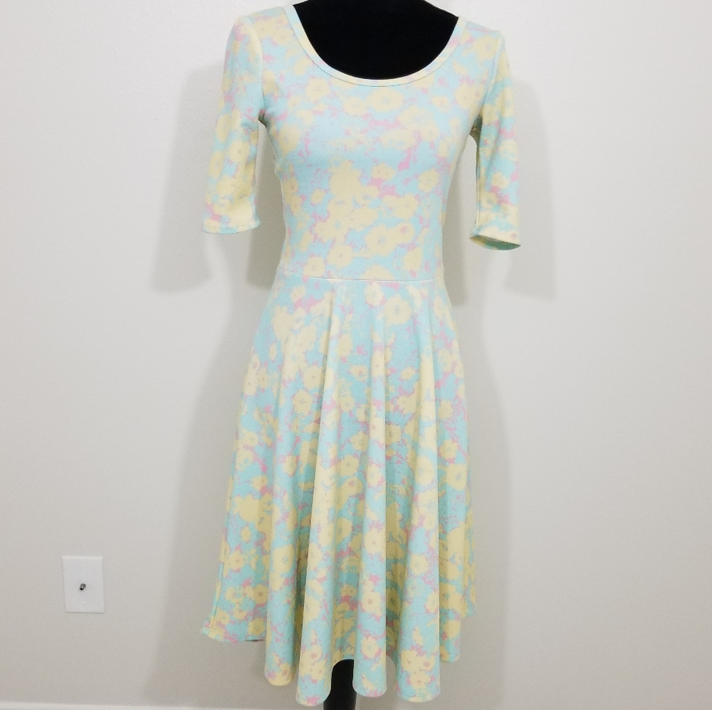 Lularoe Amelia Dress